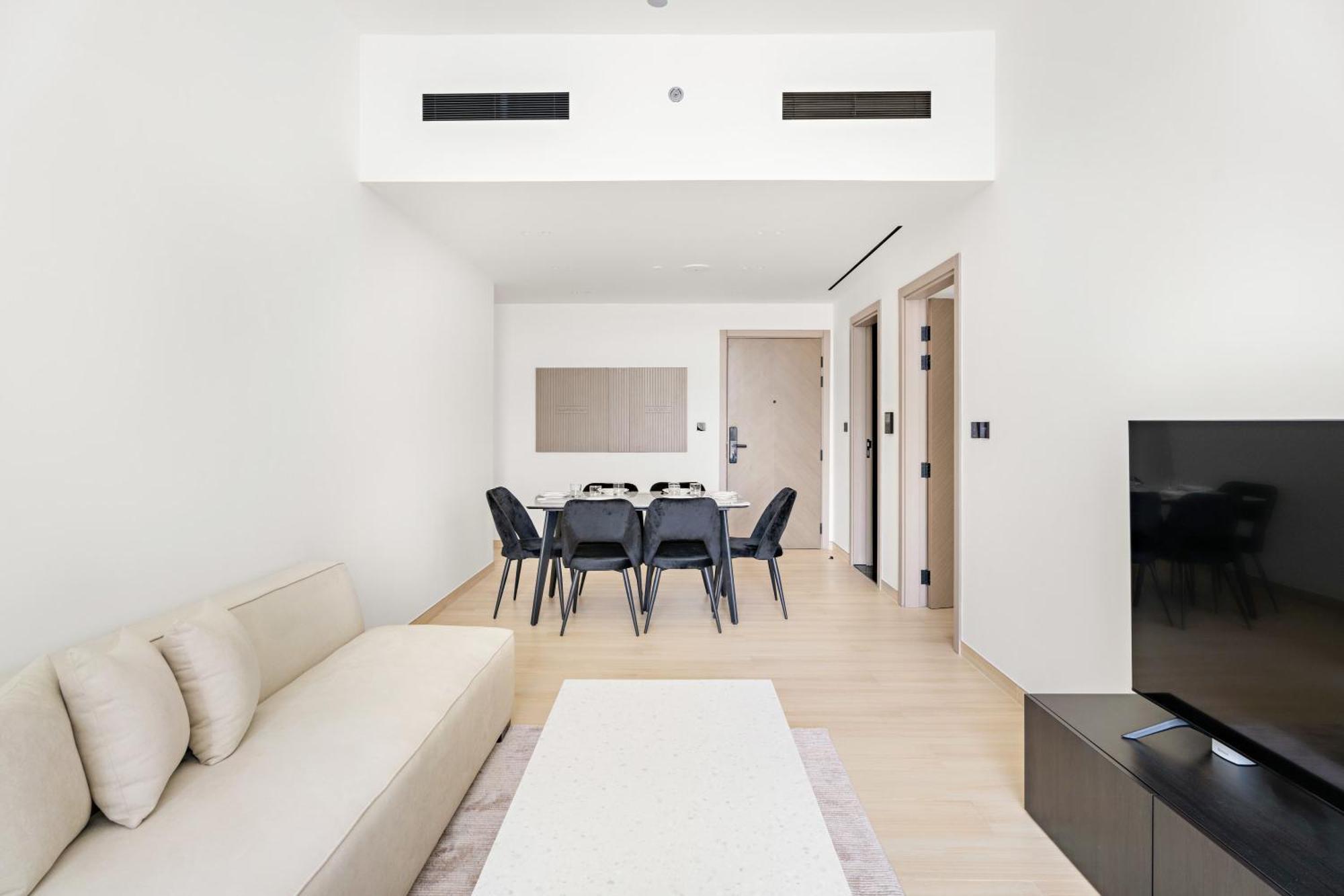 Apartment Stunning Modern 3br In Jvc